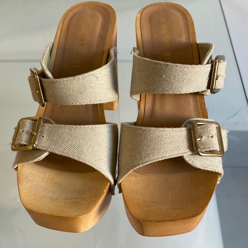 Women's Beige Platform Sandals